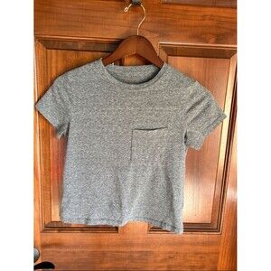 Arizona Jean Company Heather Gray Short Sleeve Pocket Tee- Women's XS